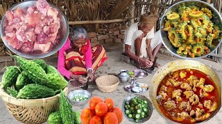 CHICKEN CURRY And BITTER GOURD VAJI prepared by grandmaampgrandpa and eating togetherchicken Curry [upl. by Nairim871]