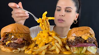 BIG JUICY BURGERS amp CHEDDAR SAUCE FRIES  MUKBANG  ASMR [upl. by Grey325]