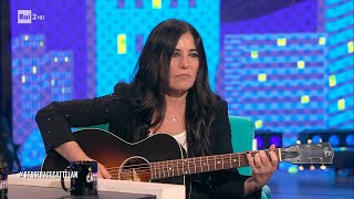 Paola Turci e le canzoni sotto la doccia  Stasera cè Cattelan su Raidue 08032023 [upl. by Jamnis578]