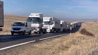 Arızalı Tır yolu trafiğe kapattı [upl. by Aymer]