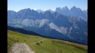 Dolomiten Höhenweg 2  Highlights [upl. by Heady]