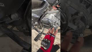 New Honda SP 125 Big Problem Oil Leak HondaSP125OilLeak HondaSP125 [upl. by Imhskal]