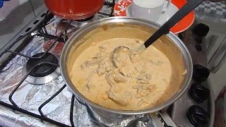 STROGONOFF DE CARNE COM MILHO  RECEITAS DA CRIS [upl. by Aeirdna]