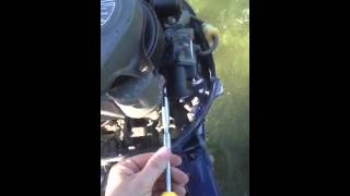 1985 Honda 75hp outboard carburetor cleaning part 3 [upl. by Haceber]