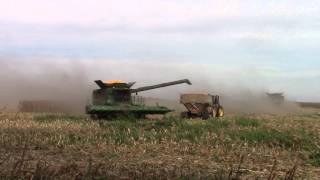 2014 Corn Harvest Four John Deere S690 Combines [upl. by Adlitam]