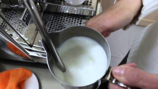 Frothing milk to make latte art 拿鐵製作含打奶泡 [upl. by Neellok756]