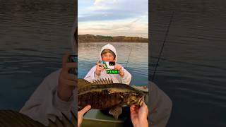 5LB BASS on Crank Bait smallmouthbass fishing crankbait 6thsensefishing [upl. by Tilney128]