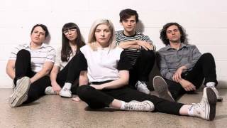 ALVVAYS  quotNosebleedquot Live from the Forecastle WFPK Deerhunter Cover [upl. by Nakhsa]