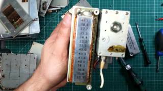 PLESSEY TRANSMITTERRECEIVER RADIO TEAR DOWN PART 3 [upl. by Lunsford753]