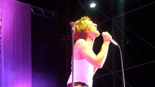 Paolo Nutini amp The Vipers LIVE quotAlloway Grovequot Milan Italy [upl. by Yesllek]