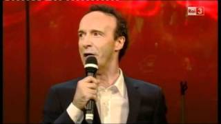 Roberto Benigni canta quotLe proprietà di Berlusconiquot da quotVieni via con mequot 8 novembre 2010 [upl. by Bohs]