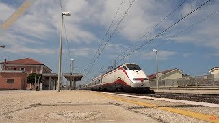 Frecciabianca con E414 in transito a Casalbordino [upl. by Phionna559]