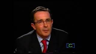 Álvaro Uribe en un debate presidencial en el año 2002 [upl. by Notnek368]