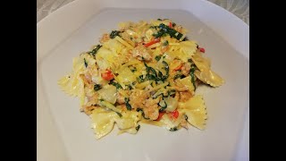 Farfalle Pasta with Chicken Spinach and Fennel [upl. by Leba]