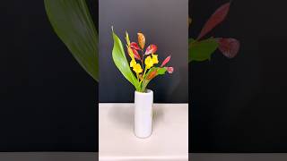 Yellow Gladiolus And Autumn Leaves Making a Flower Arrangement flowerarrangement [upl. by Blaise]