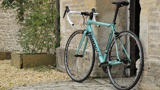 2016 Bianchi Freccia Celeste Product Overview [upl. by Amre740]