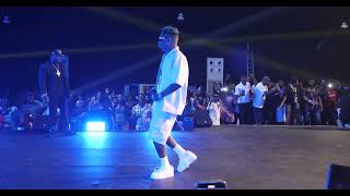 Shatta wale turn ghana dj awards to his own show unbelievable [upl. by Hsemar]