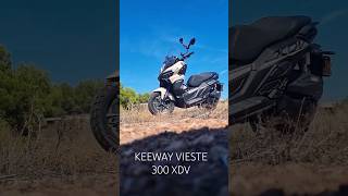 KEEWAY VIESTE 300 XDV caballeromotorista [upl. by Erdrich557]