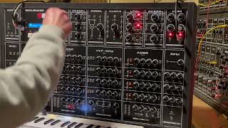 Elektor Formant POLY 4 Voices Semi Modular [upl. by Adao]