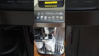 Cappuccino by Delonghi Magnifica Evo [upl. by Nanon]