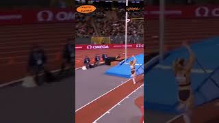 GB Molly CAUDERY 🇬🇧❤️❤️ Pole Vault — 470 spopaW shorts athletics viral [upl. by Eeldivad]