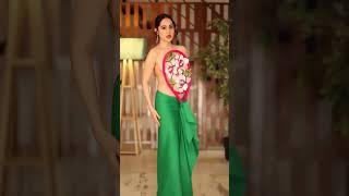 Uorfi Javed Reels  Urfi Javed Hot Reels  Uorfi Javel Fashion  Urfi Jvaed  Urfi Javed Outfit [upl. by Nesyaj350]