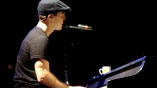 Gavin DeGraw  Walking in Memphis B [upl. by Templer]