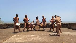 Les Percussions de Kouroussa [upl. by Almap]