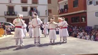 Titaguas niños Danza de los bastones tercera danza [upl. by Ayotas263]