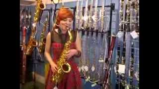 Becky plays the Yamaha YAS280 Alto Sax at Hobgoblin Music Birmingham [upl. by Hamilah]