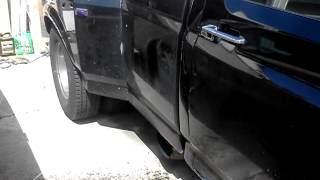 Ford f350 diesel idi straight pipe black smoke [upl. by Ymmit]