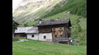 quotAlteschöne Bauernhäuser in den Alpenquot Ein Video von Karin und Wolfgang Schmökel [upl. by Nalim]