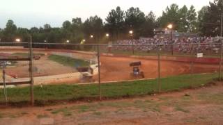 Glenn Worrell leading a Virginia Sprint Series heat race [upl. by Jabon]