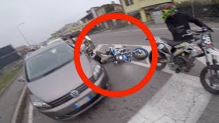 TM SMR 125 CRASH  GIRO A NESE [upl. by Releyks655]