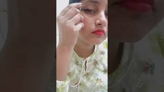 Apply eyeliner for beginnersapply eyeliner for hooded eyes 😍👀 shorts viralvideo comedy [upl. by Gerfen]