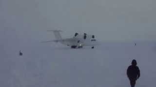 Landing Antonov AN74 at Barneo Icecamp [upl. by Vaasta757]