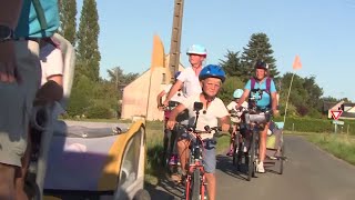 Ils parcourent 350km à vélo en famille [upl. by Leslee]