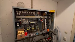 MACHINE ROOM TOUR amp LAST RIDE 1979 KONE Hydraulic Elevator  Norralagatan 13B Söderhamn Sweden [upl. by Trixie]