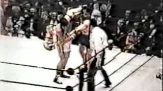 Oscar Bonavena vs George Chuvalo 24061966 [upl. by Brownson]