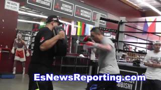 gennady golovkin vs rubio marco in camp dropping bombs on mitts  EsNews boxing [upl. by Zetrac]