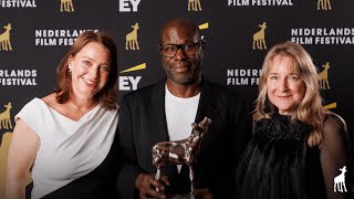 DE BEZETTE STAD wint Gouden Kalf voor Beste Lange Documentaire  EY Gouden Kalveren 2024 [upl. by Yk]