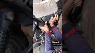 Discover 125 air filter change 💥 Discover 100 air filter changeshortvideo viralvideo shorts [upl. by Eylrahc677]