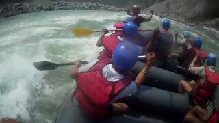 advancture of rishikesh river rafting boating how to doing river rafting trending river riverside [upl. by Bronwyn]