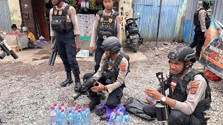 Polres Jayawijaya Amankan Puluhan Botol Miras Oplosan dan Sajam [upl. by Annelak]