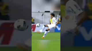 Beautiful Skills😚beautifulskills footballskills amazingskills wakawaka [upl. by Harelda753]