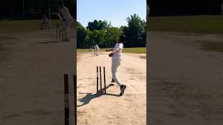 New ball bowling 😍inswing cricketlover fastbowling foryou zain shortvideo [upl. by Aletha]