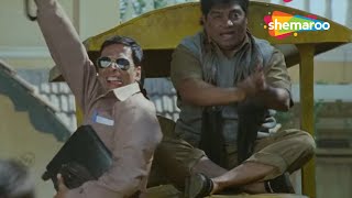 बुलडोजर को हाथी से खिचवाने चले ये अनाड़ी  Best of Khatta Meetha  Johny Lever  Akshay Kumar [upl. by Orelle]