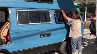 1982 Volkswagen Vanagon Westfalia Rear Window Removal [upl. by Ky]