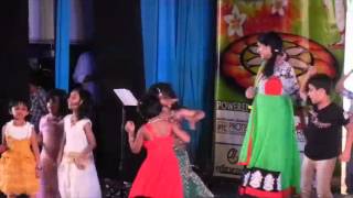 Sumi Aravind singing Ayalathe veetile at Indian Association Sharjah [upl. by Adrahs467]