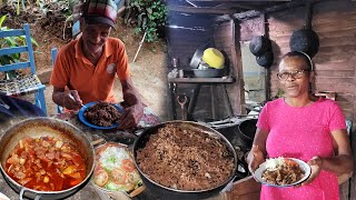 Ramonita Cocina Para todos los necesitados de su campo en Altamira La vida del campo [upl. by Elokkin214]